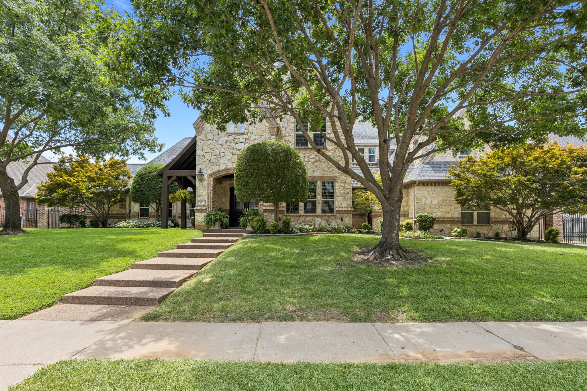 2009 Thames Trail Colleyville TX 76034
