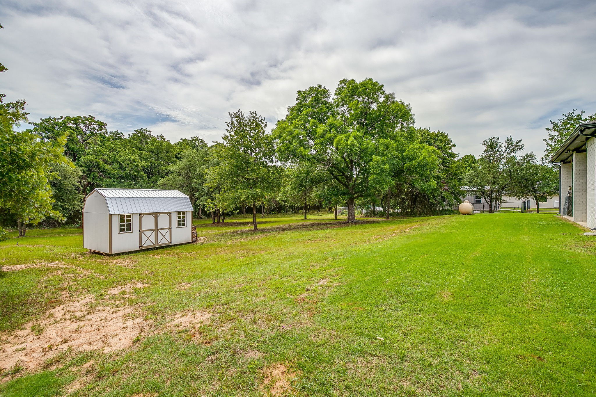 350 Red Top Road Poolville TX 76487