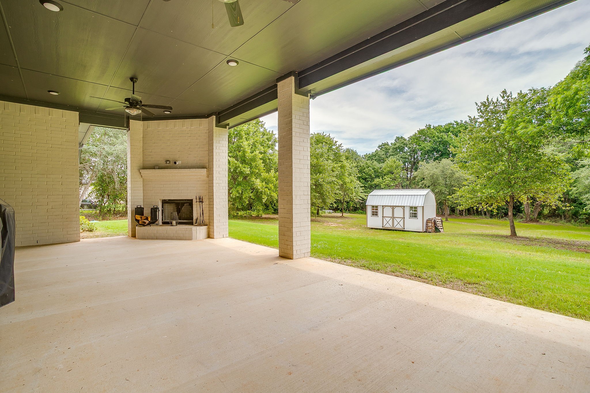 350 Red Top Road Poolville TX 76487