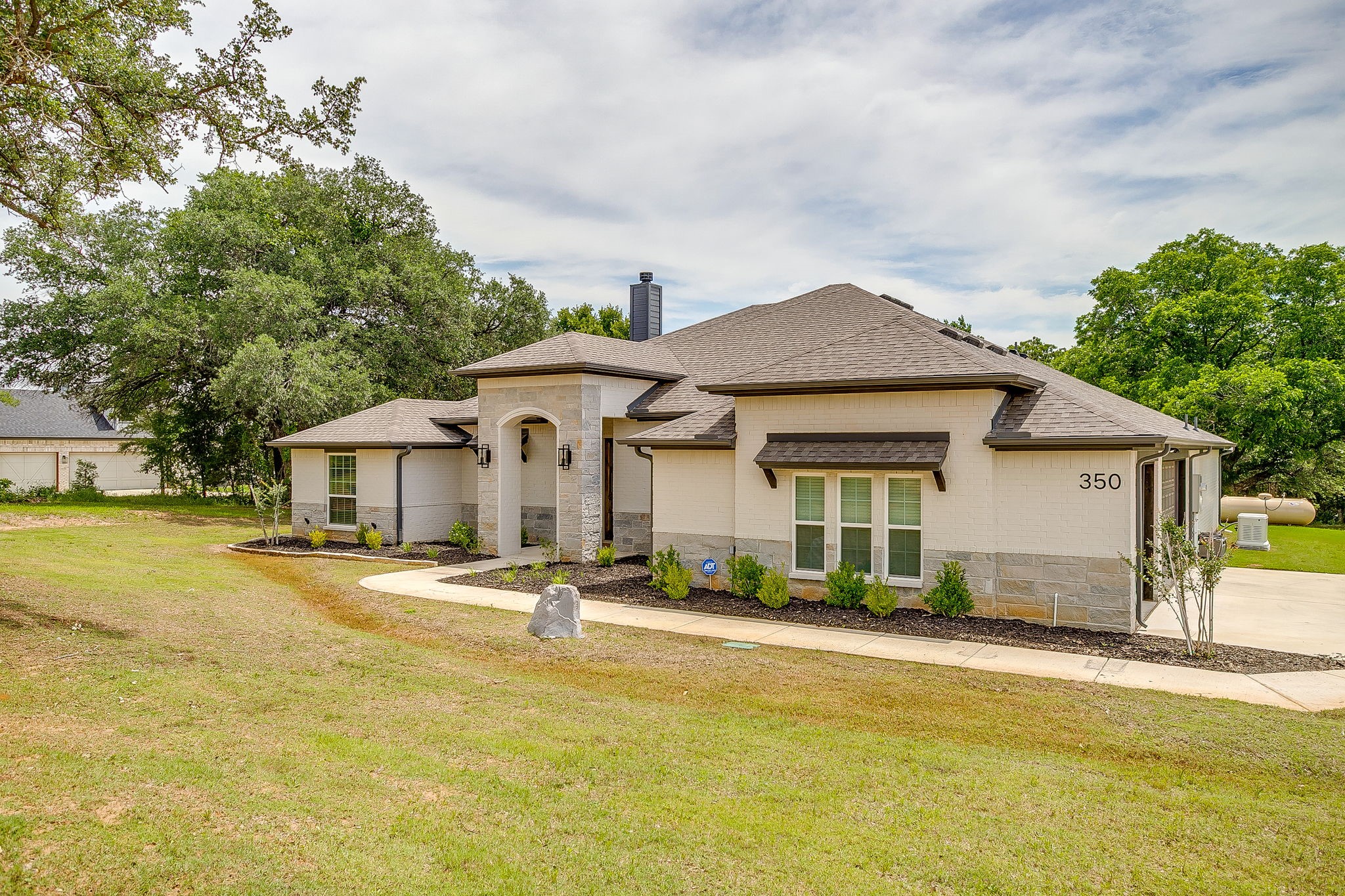 350 Red Top Road Poolville TX 76487