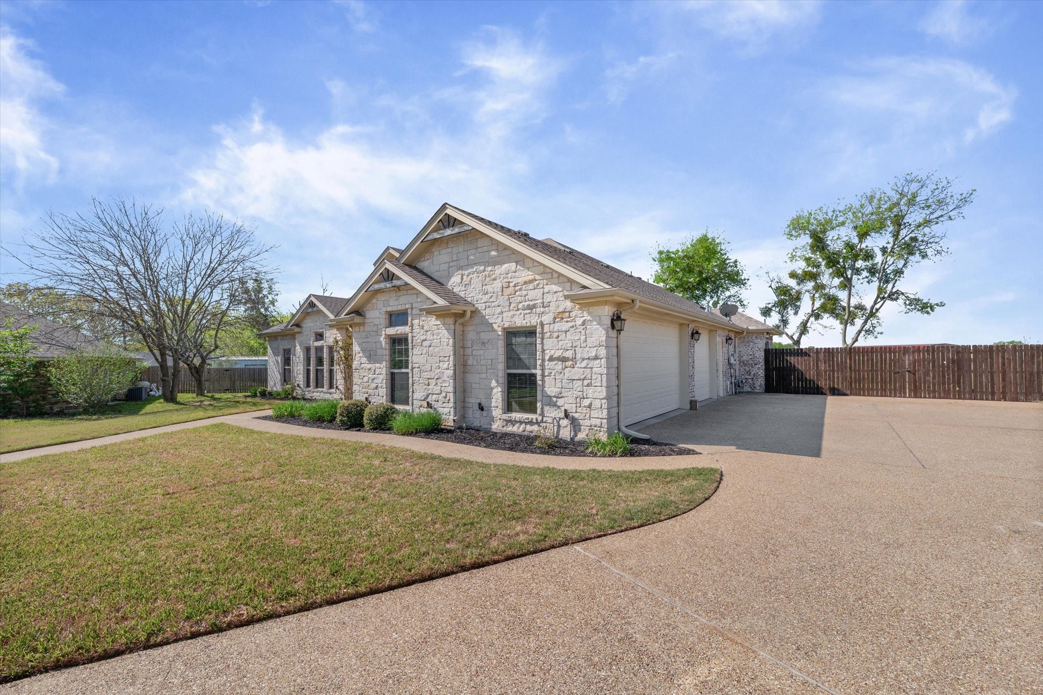 421 Northridge Circle West TX 76691