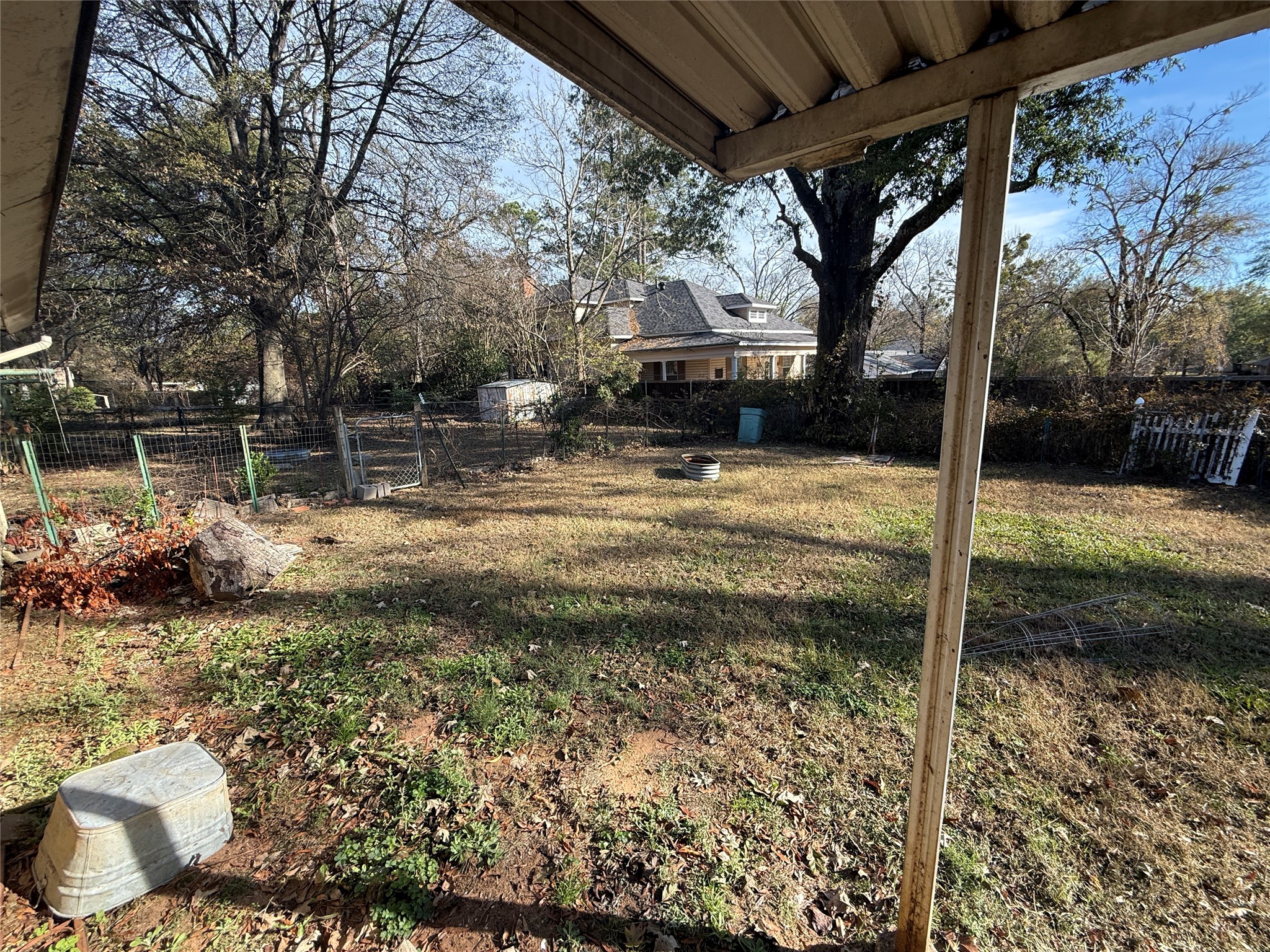 693 SE 25th Street Paris TX 75460