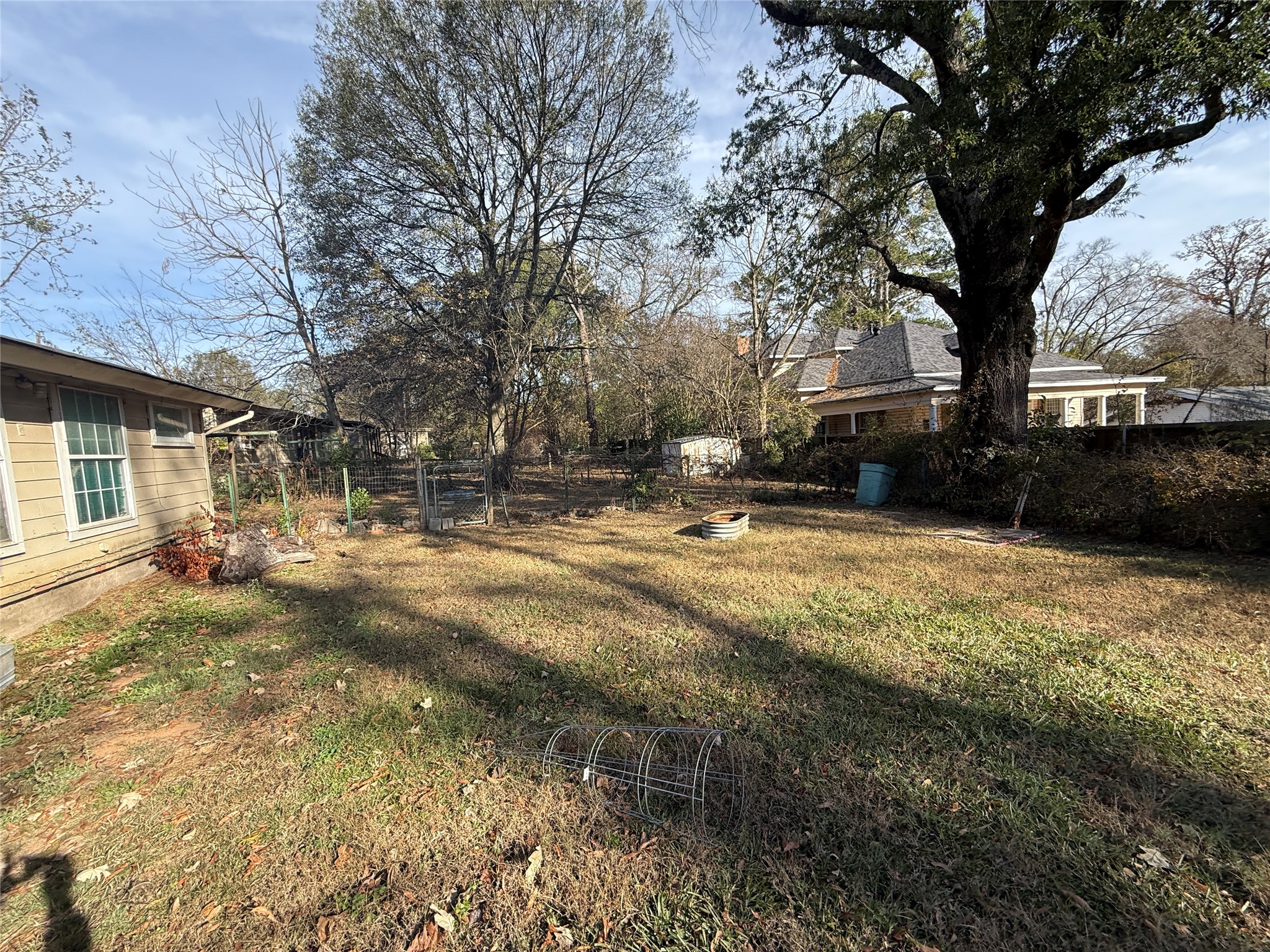 693 SE 25th Street Paris TX 75460