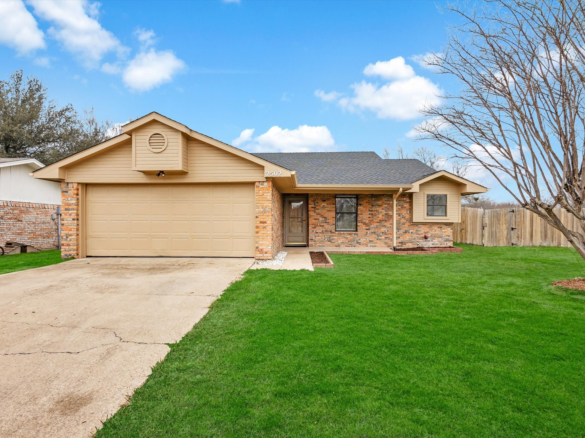 2502 John Street Greenville TX 75402