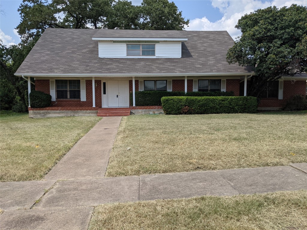 6903 Woodhill Road Dallas TX 75217