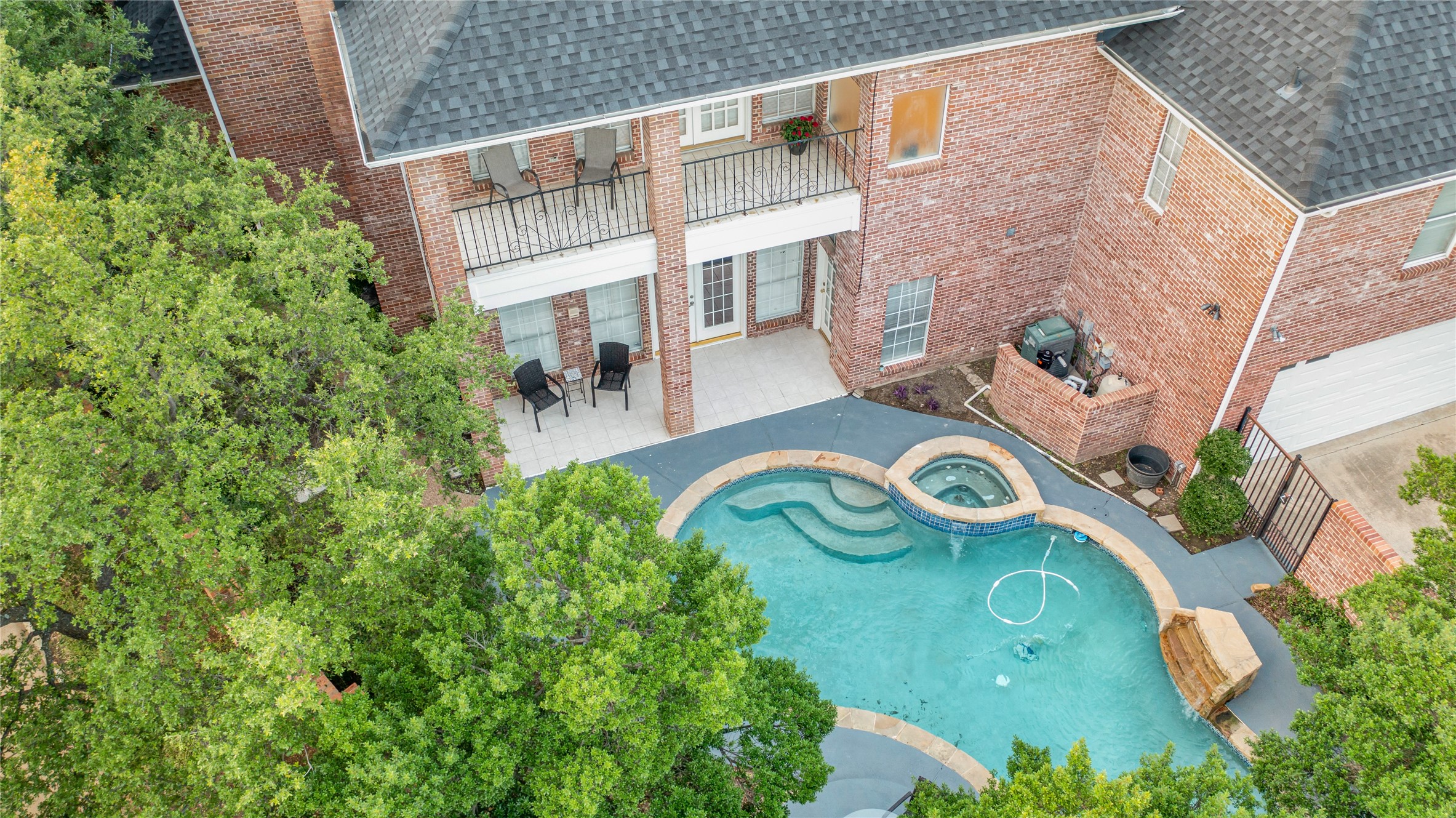 7204 Debbe Drive Dallas TX 75252