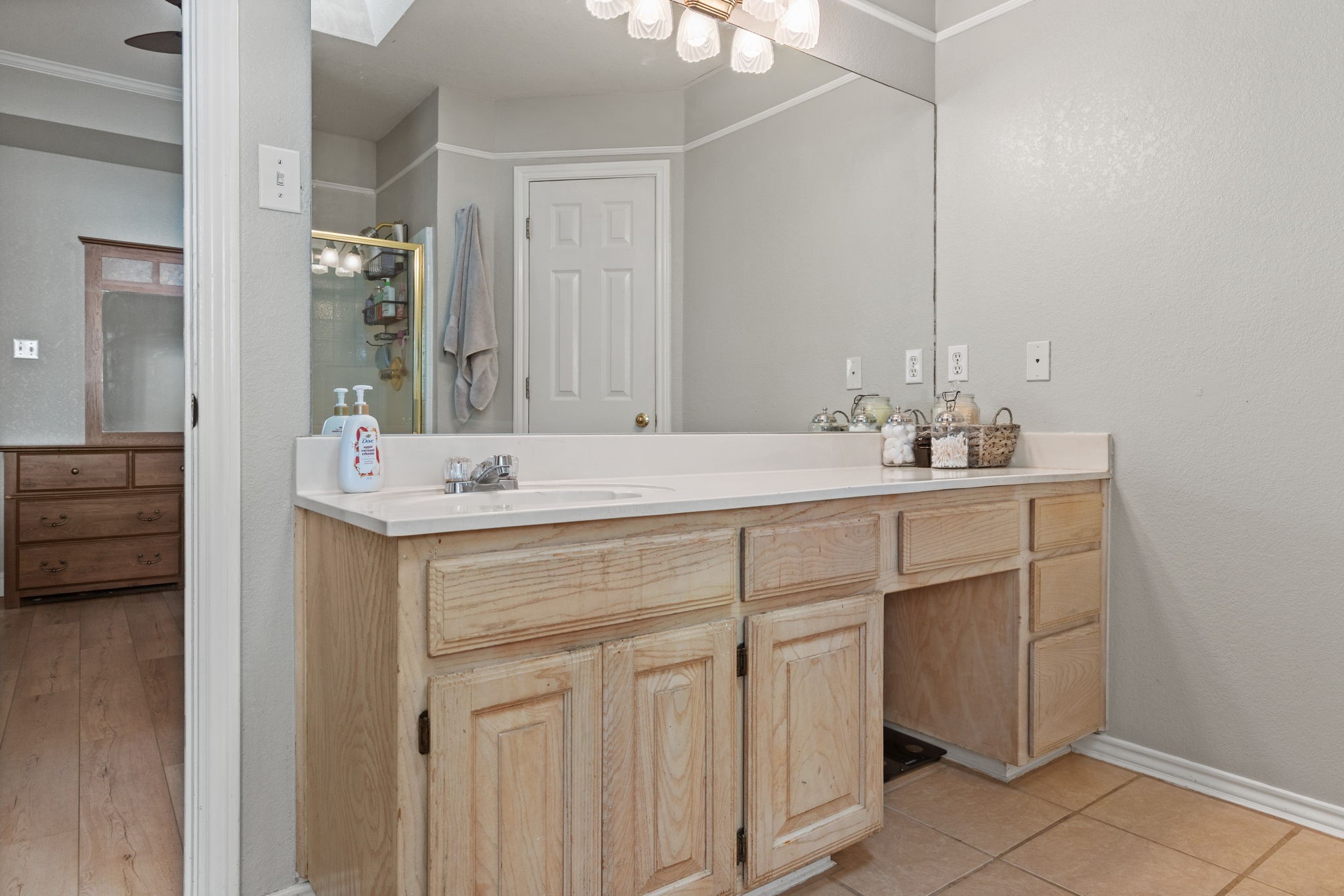 1008 Oak Valley Road Burleson TX 76028