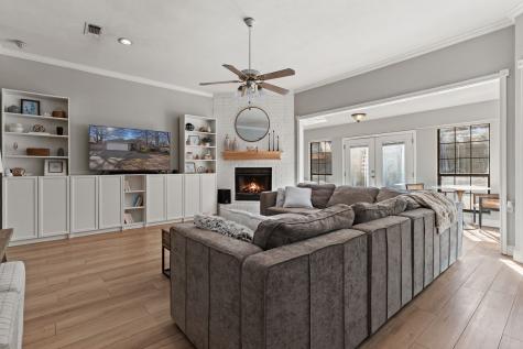 1008 Oak Valley Road Burleson TX 76028