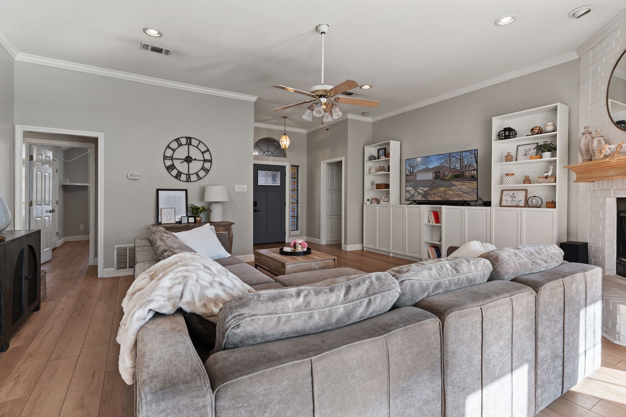 1008 Oak Valley Road Burleson TX 76028
