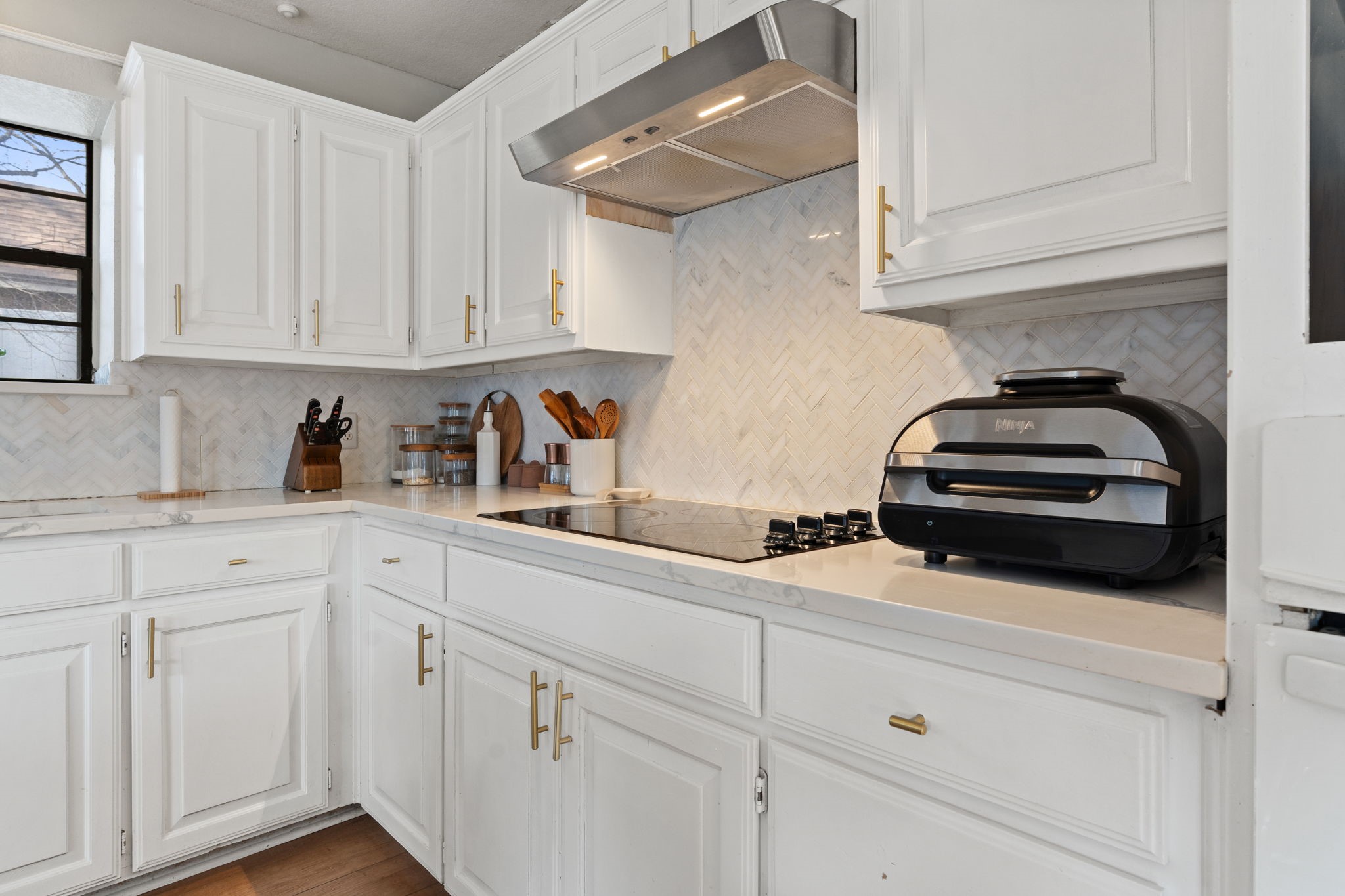 1008 Oak Valley Road Burleson TX 76028