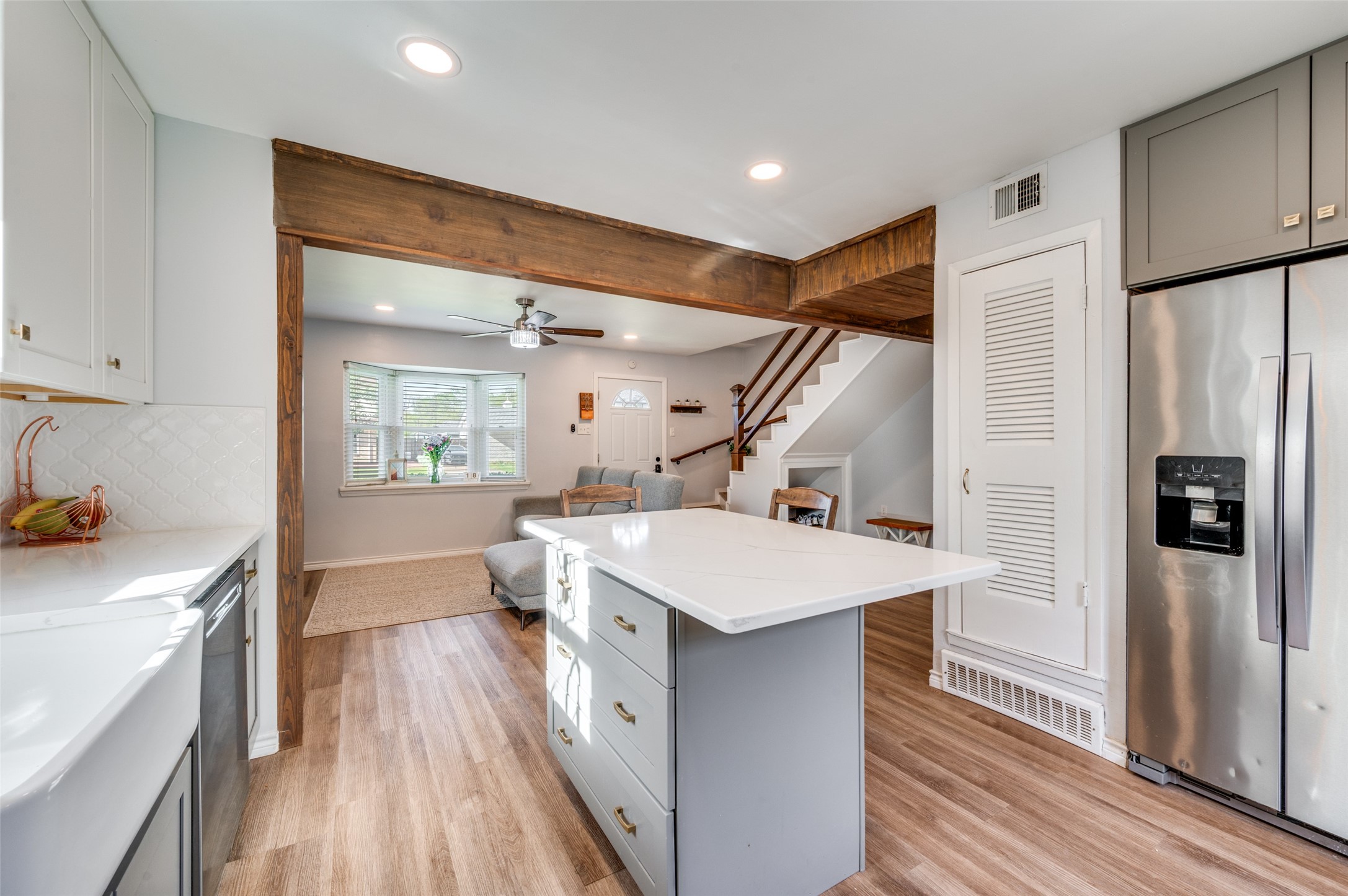 2924 W 11th Street Irving TX 75060