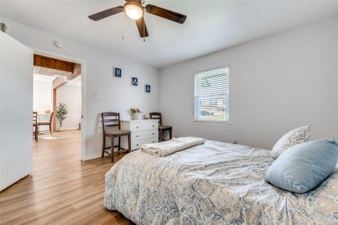 2924 W 11th Street Irving TX 75060