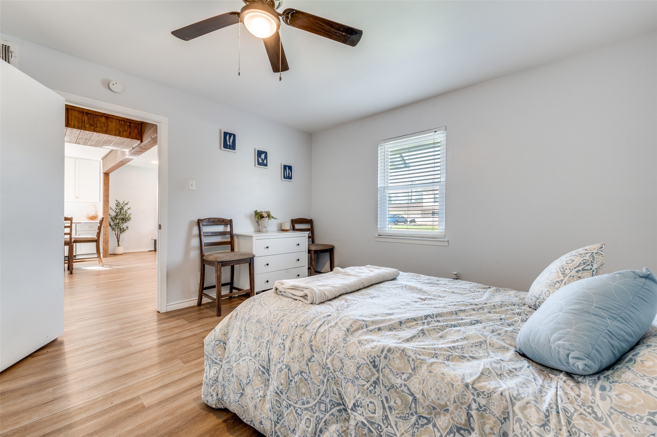 2924 W 11th Street Irving TX 75060
