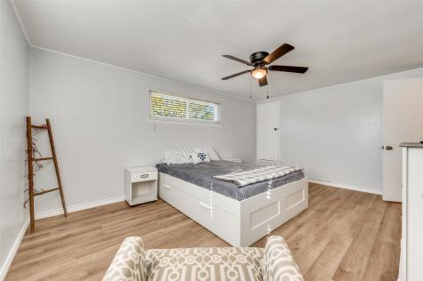 2924 W 11th Street Irving TX 75060