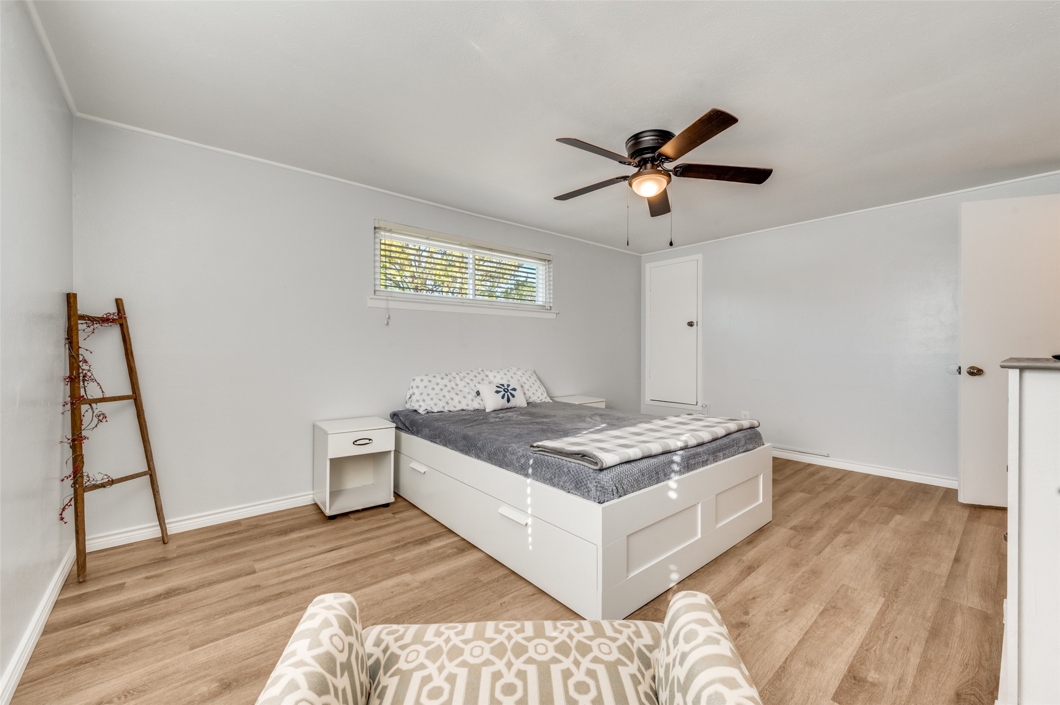 2924 W 11th Street Irving TX 75060