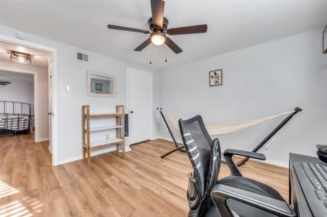 2924 W 11th Street Irving TX 75060