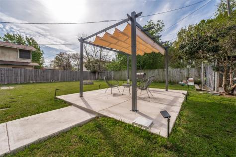 2924 W 11th Street Irving TX 75060