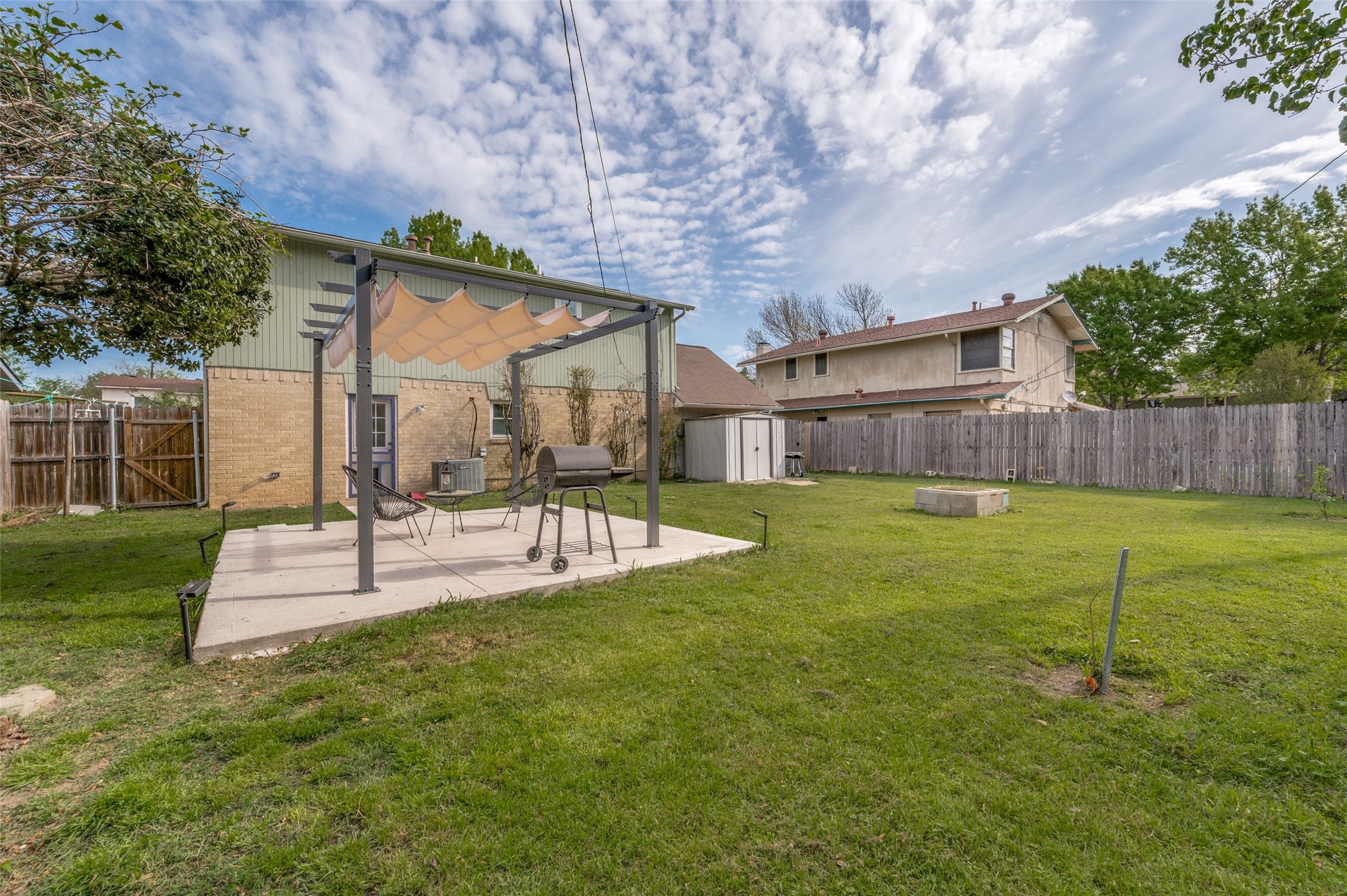 2924 W 11th Street Irving TX 75060