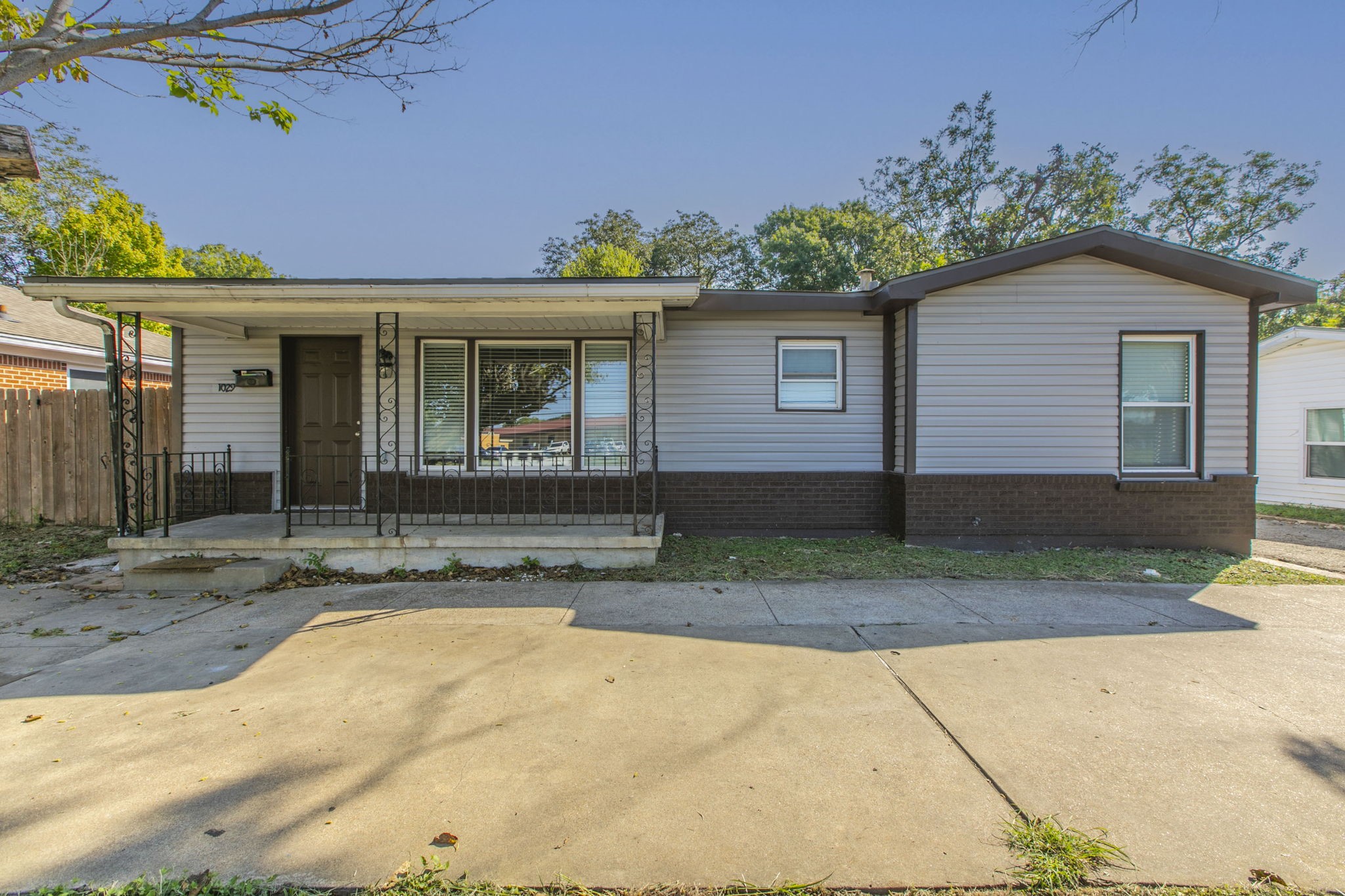 1029 N New Road Waco TX 76710