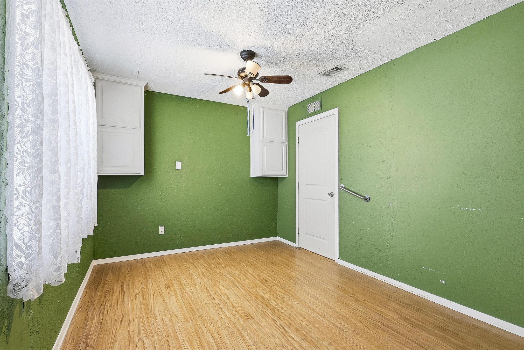 3822 Ragged Rock Court Joshua TX 76058
