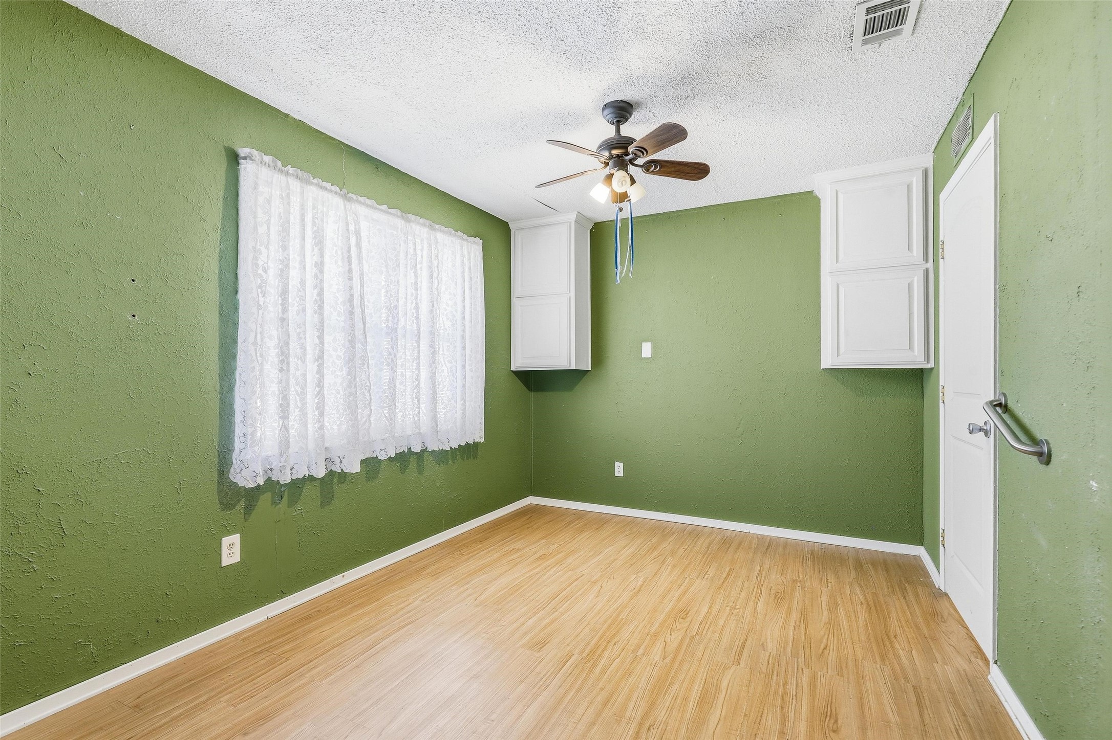 3822 Ragged Rock Court Joshua TX 76058