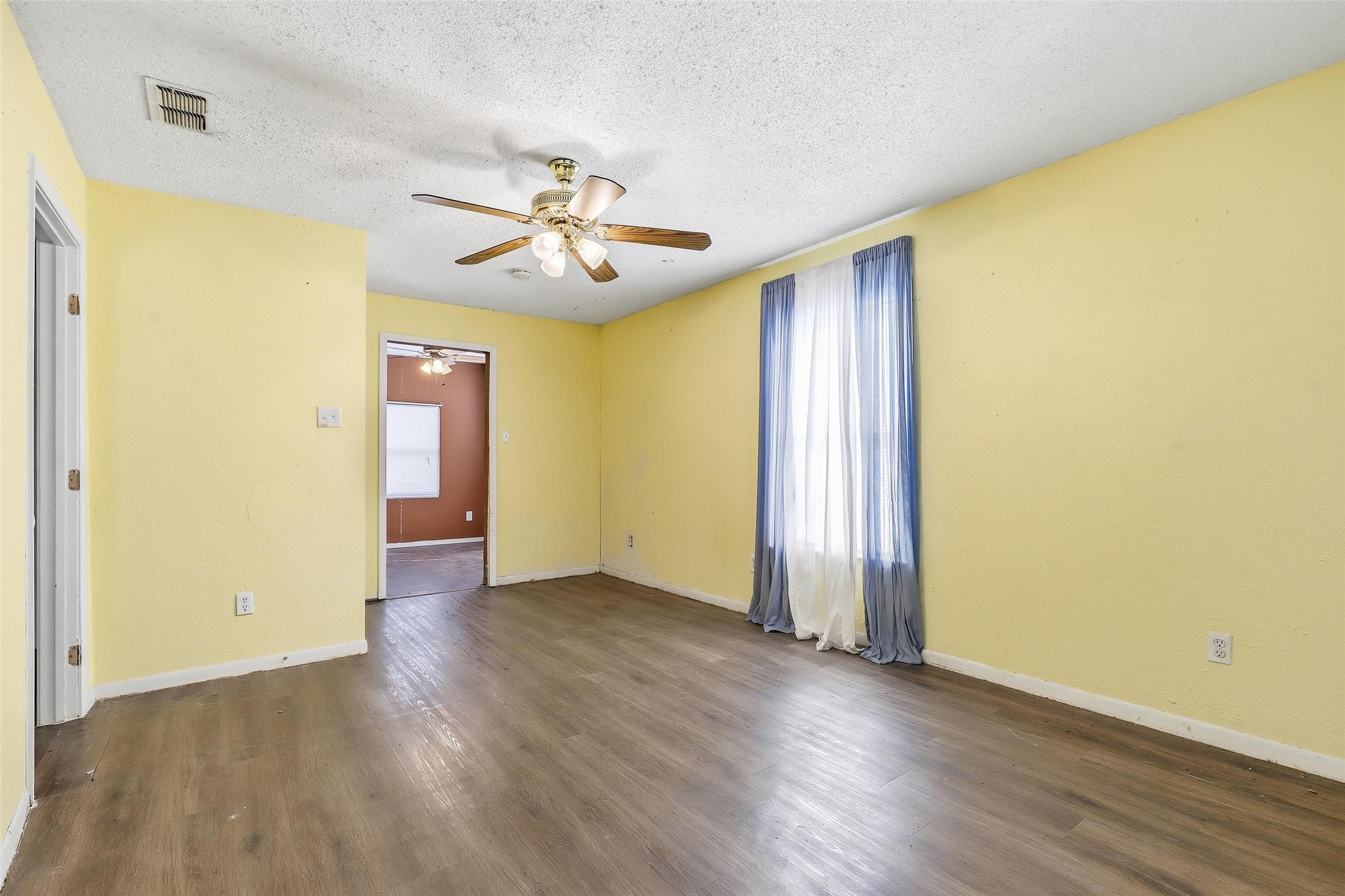 3822 Ragged Rock Court Joshua TX 76058