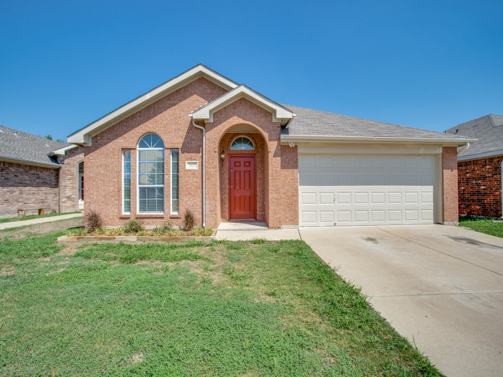 1012 Maria Drive Grand Prairie TX 75052