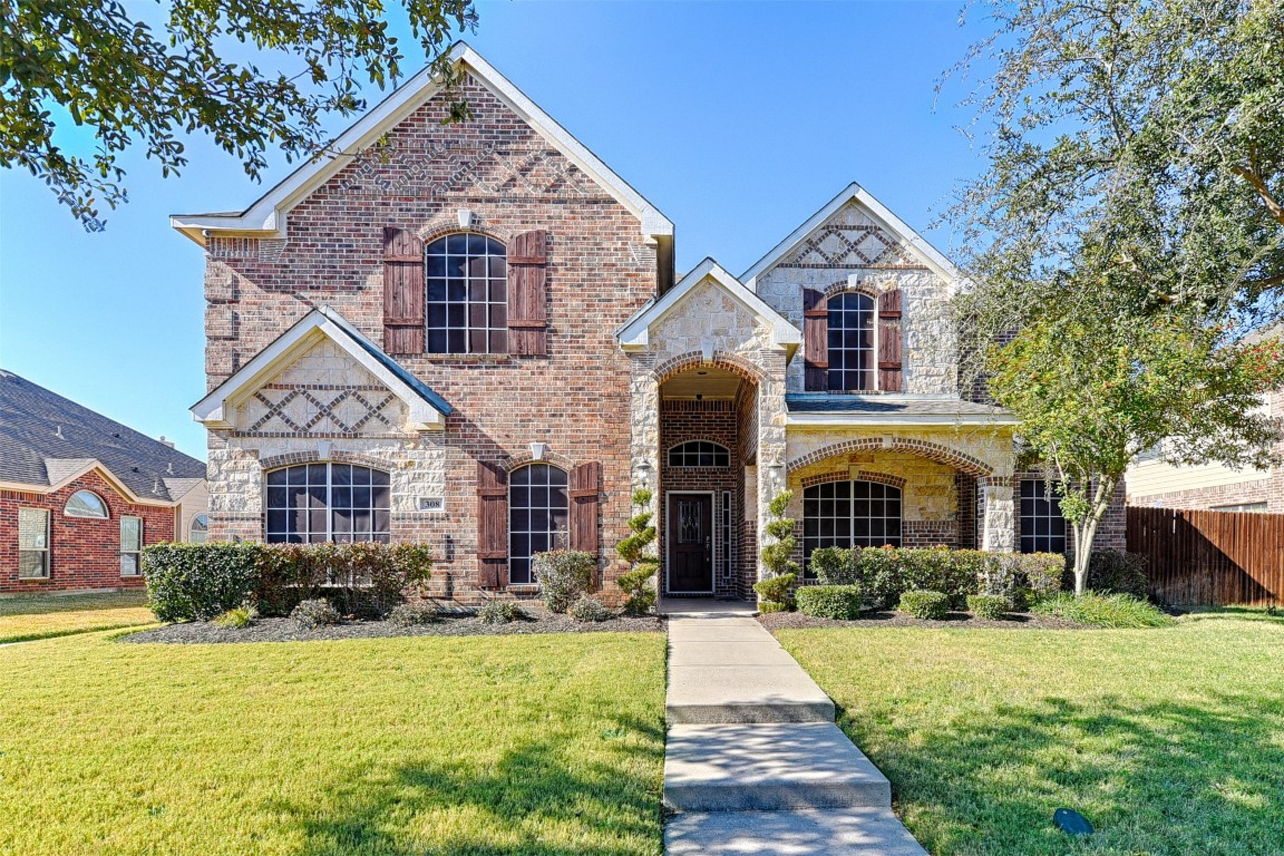 308 Harvest Way Red Oak TX 75154