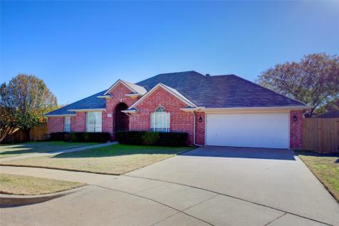 6048 Bent Creek Court Haltom City TX 76137