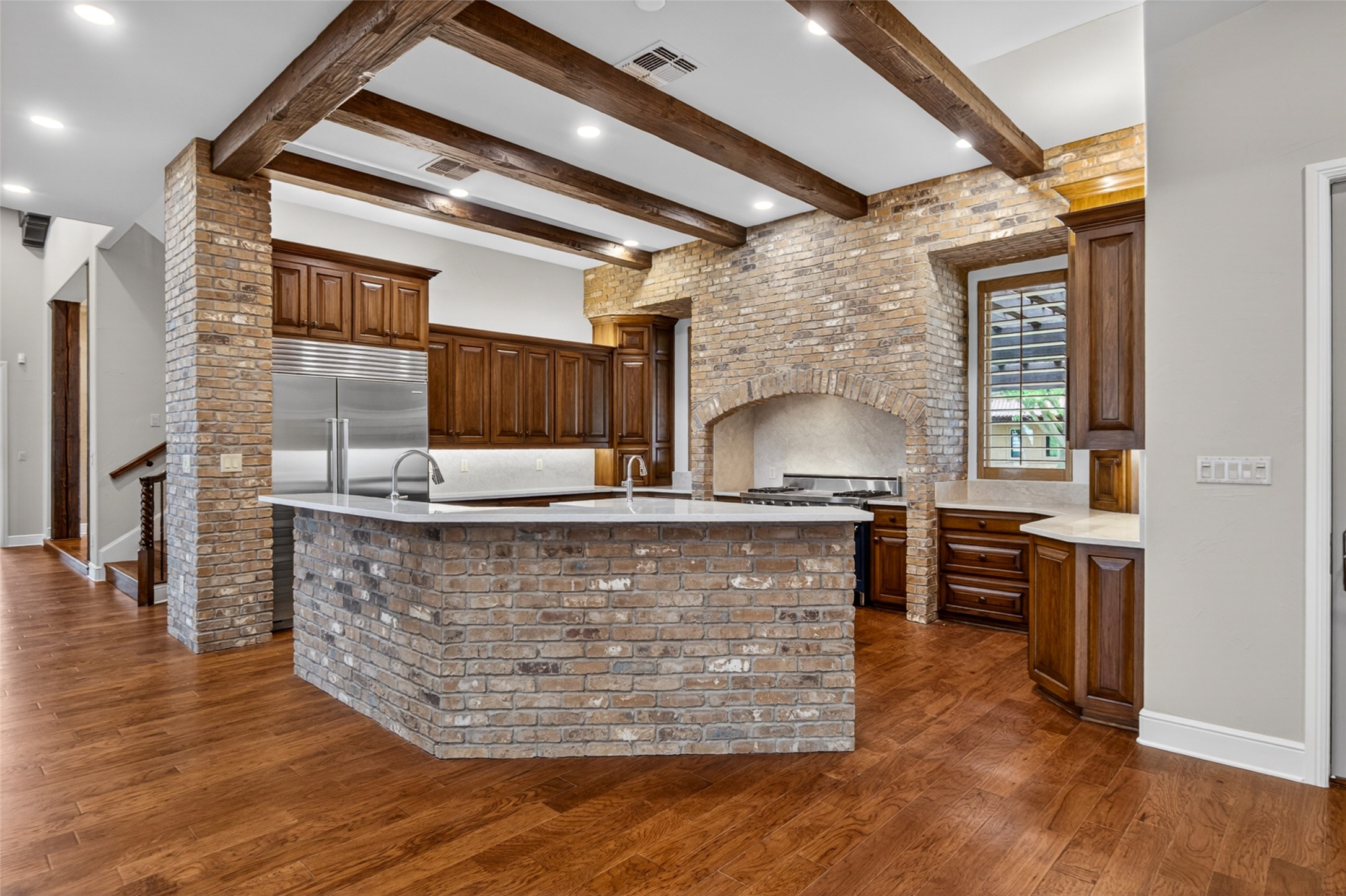 701 W Walcott Street Pilot Point TX 76258