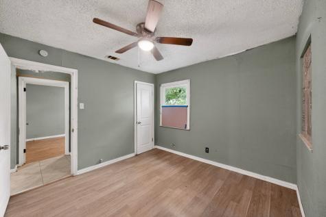 3102 Kilburn Avenue Dallas TX 75216