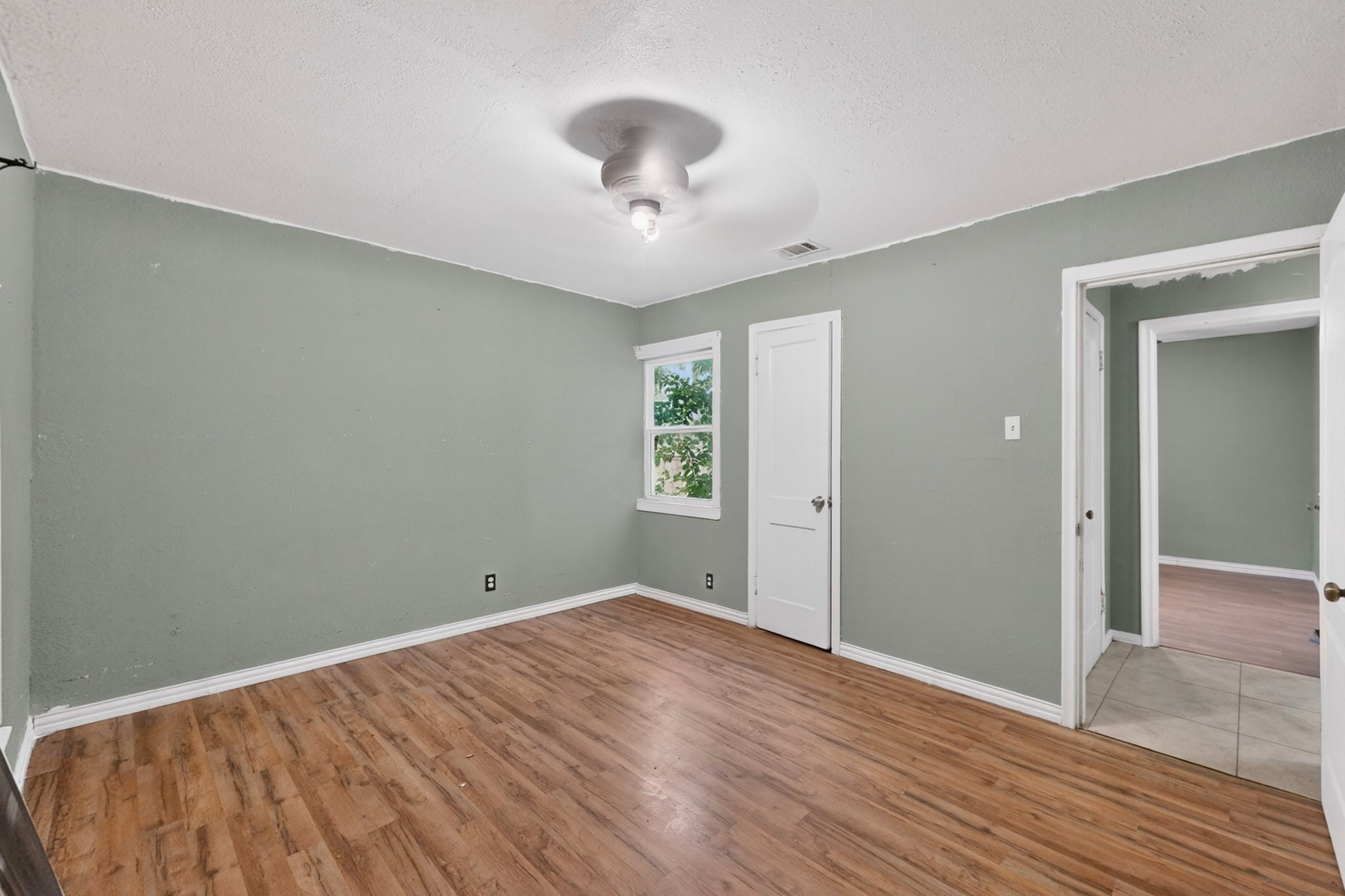 3102 Kilburn Avenue Dallas TX 75216
