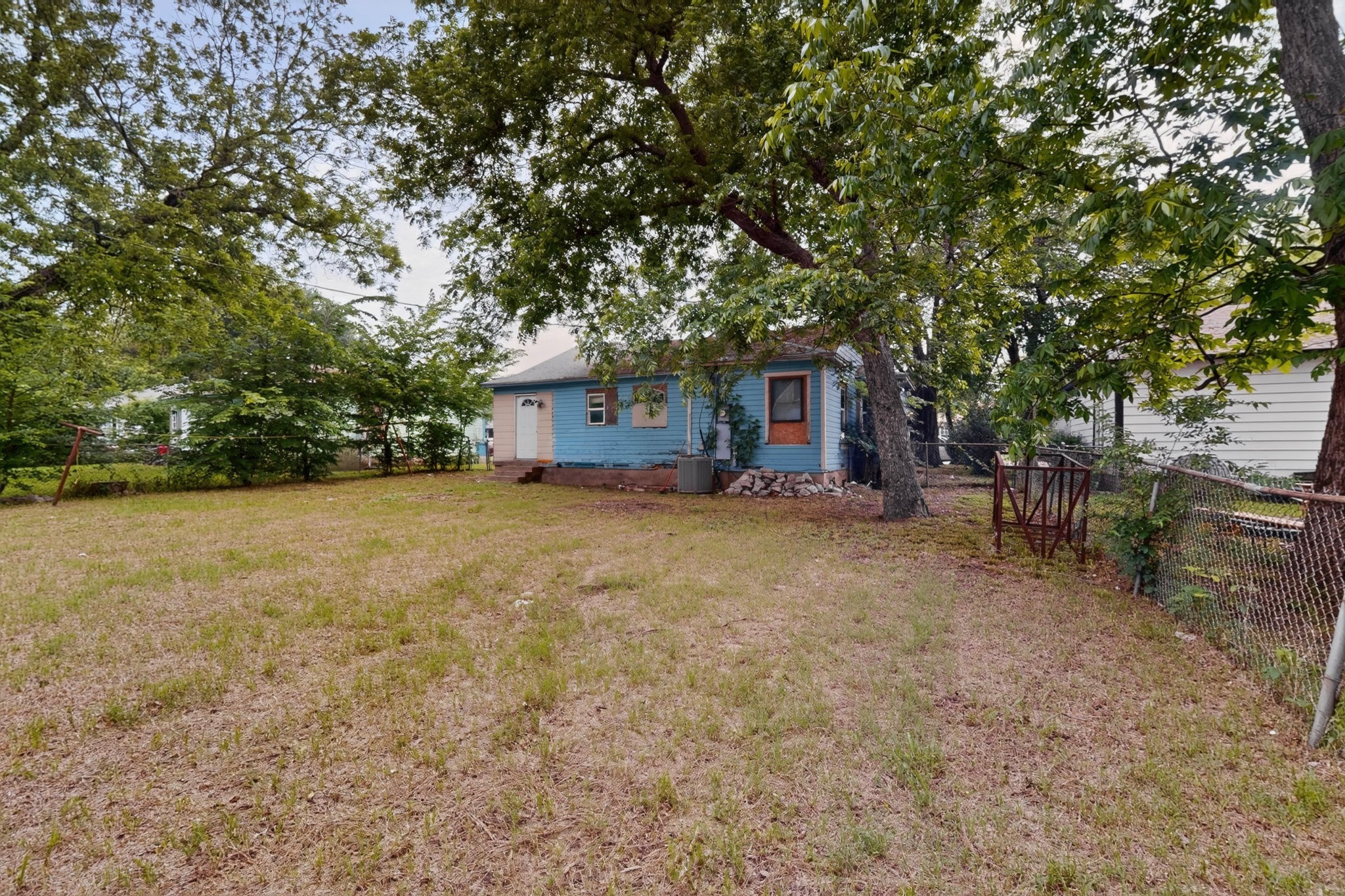 3102 Kilburn Avenue Dallas TX 75216