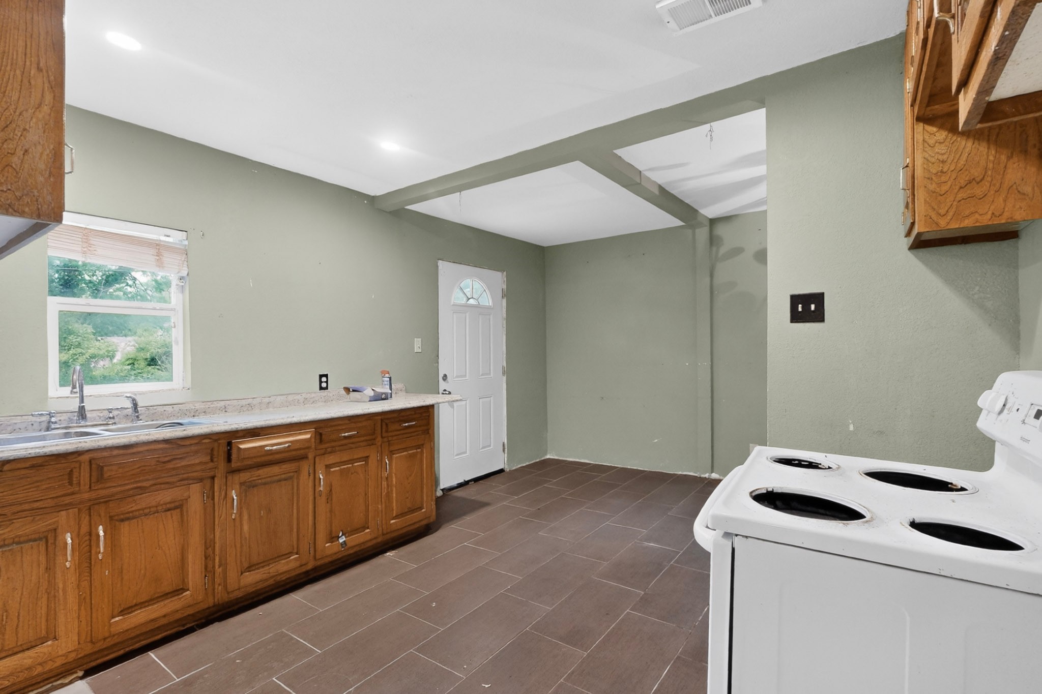 3102 Kilburn Avenue Dallas TX 75216