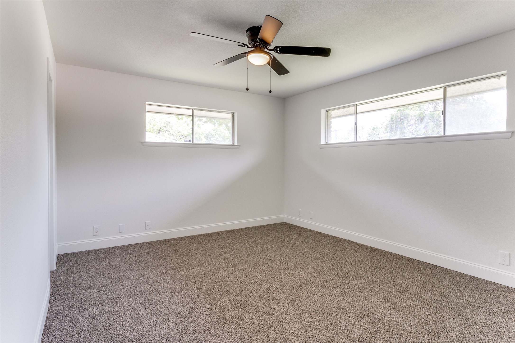 1005 Misty Glen Lane Dallas TX 75232