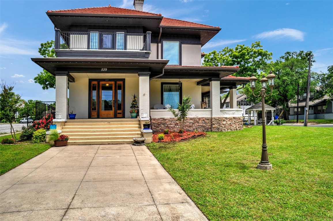 529 S Crockett Street Sherman TX 75090