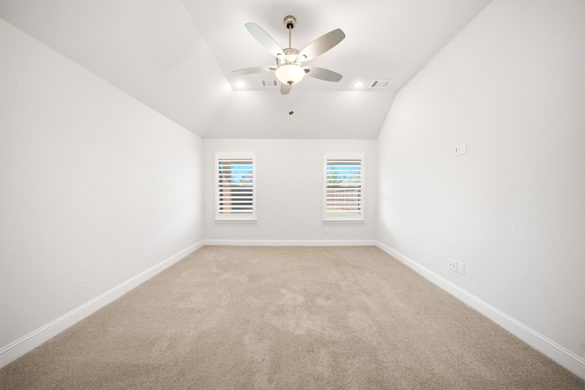 499 Washington Avenue Waxahachie TX 75165