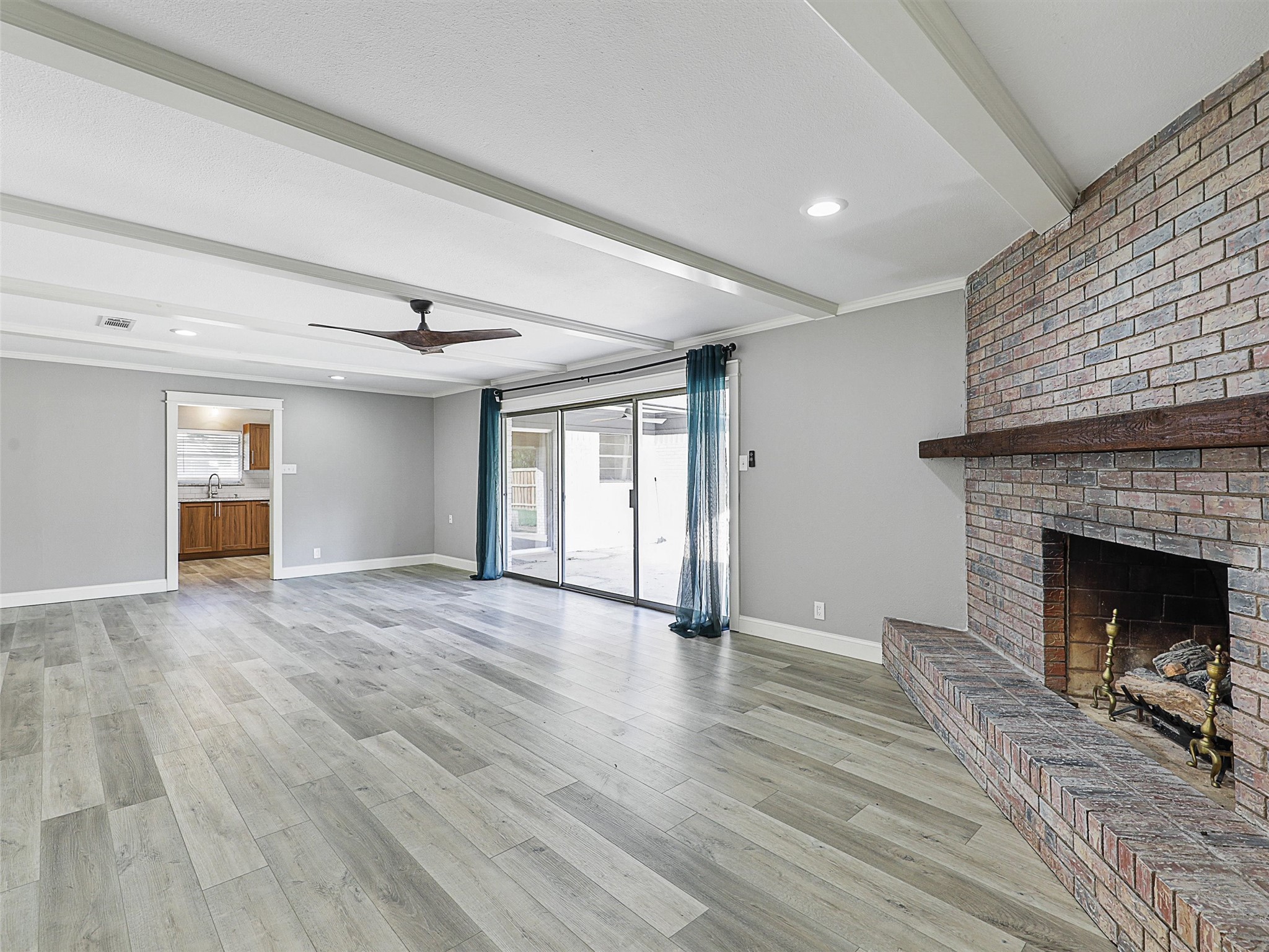 1400 Crescent Drive Sherman TX 75092