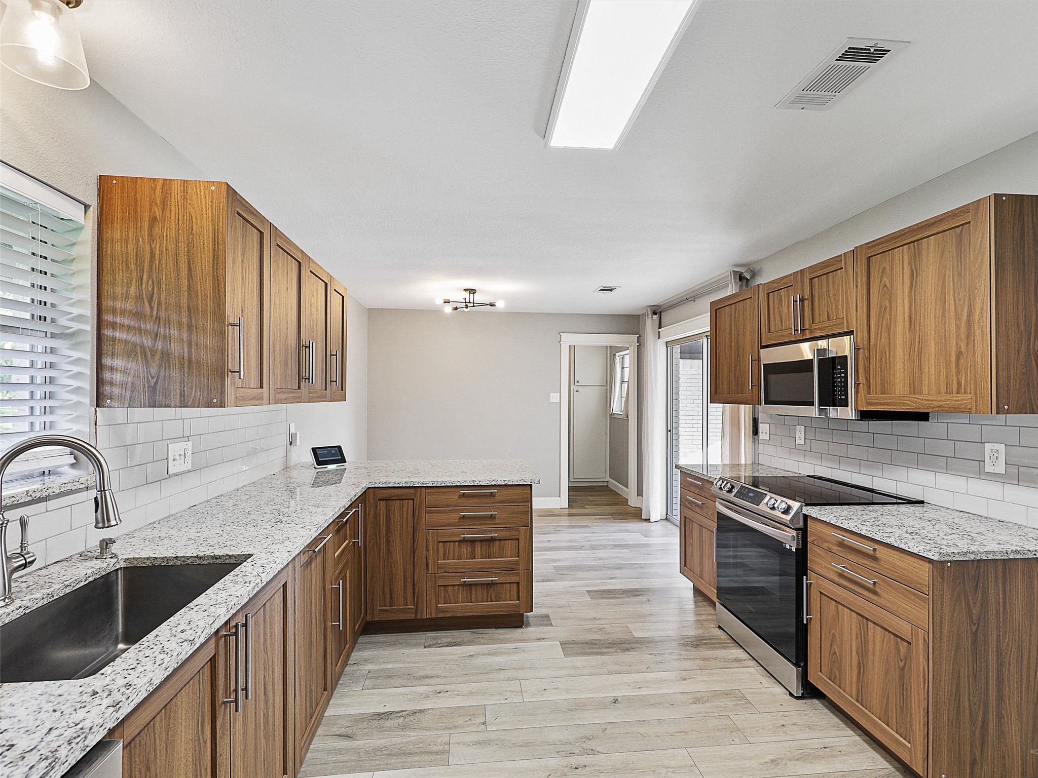 1400 Crescent Drive Sherman TX 75092