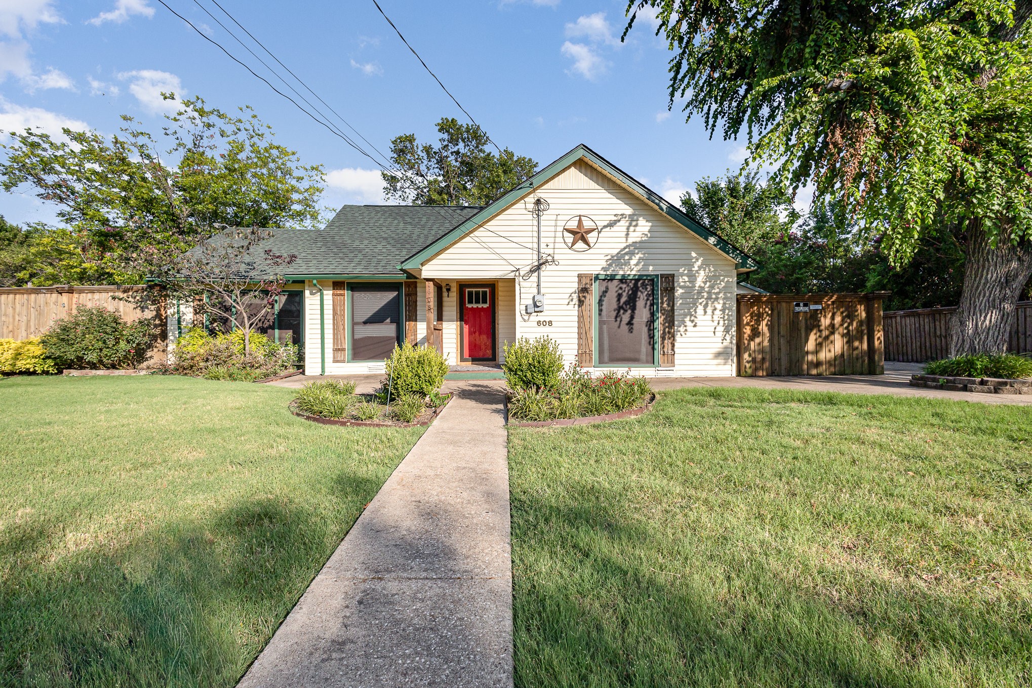608 Cedar Street Forney TX 75126