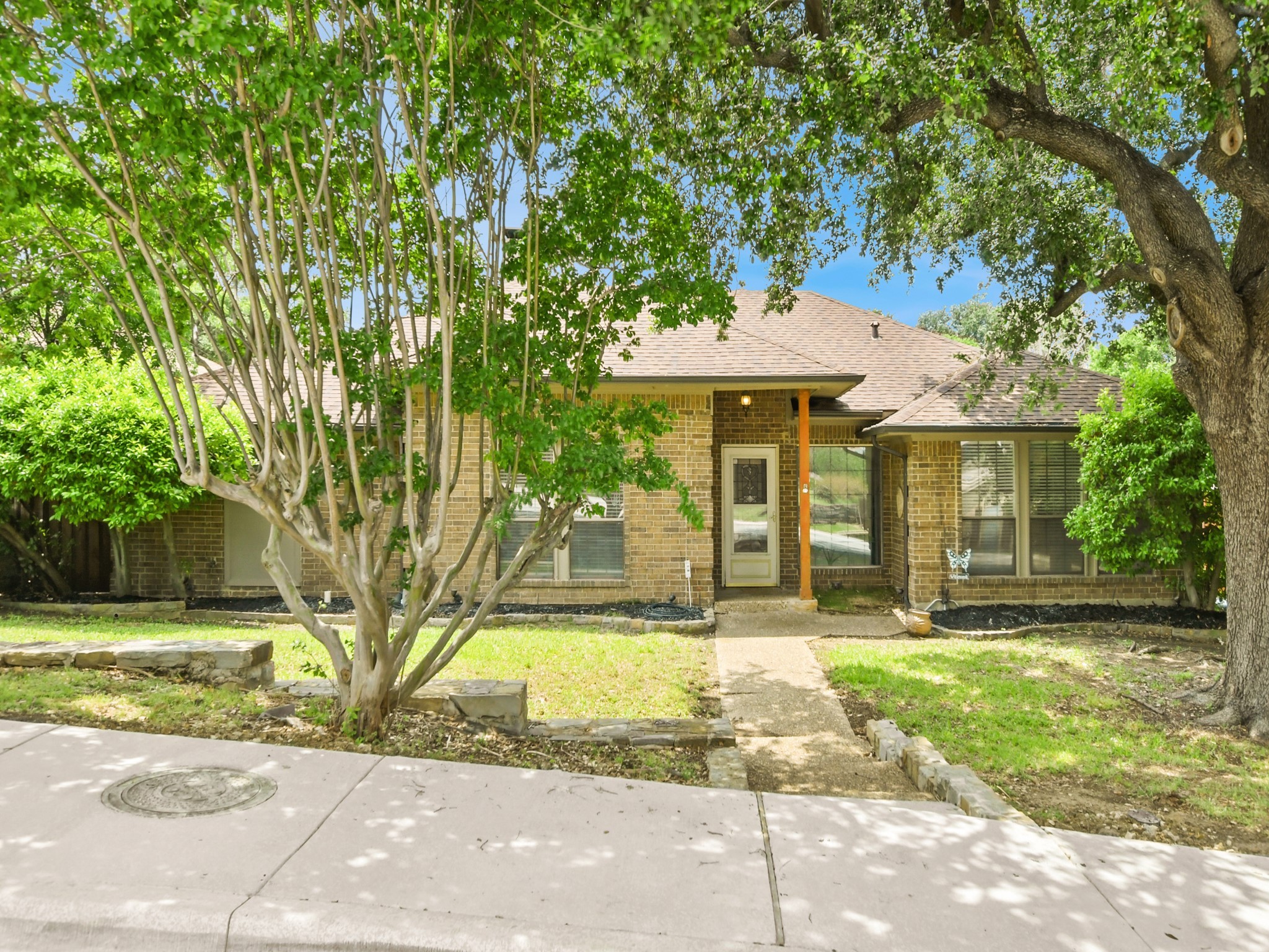 2703 Lookout Place Carrollton TX 75007