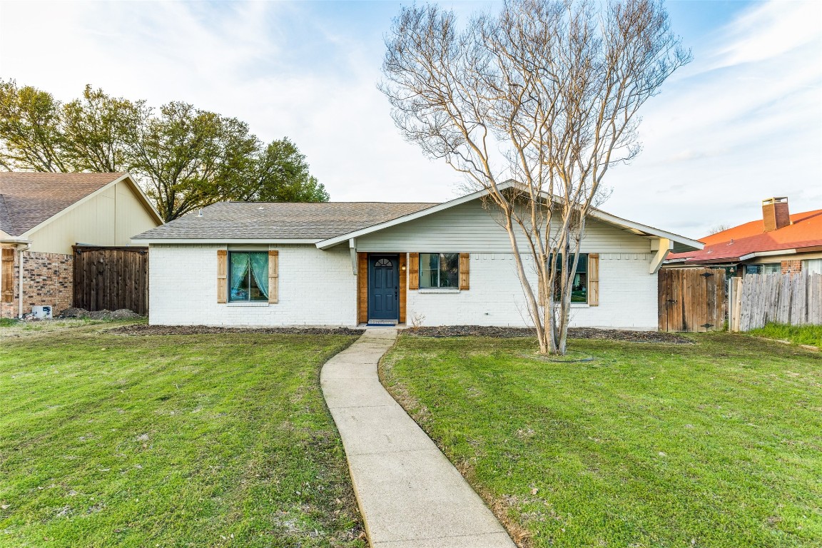 2901 Lancer Lane Garland TX 75044