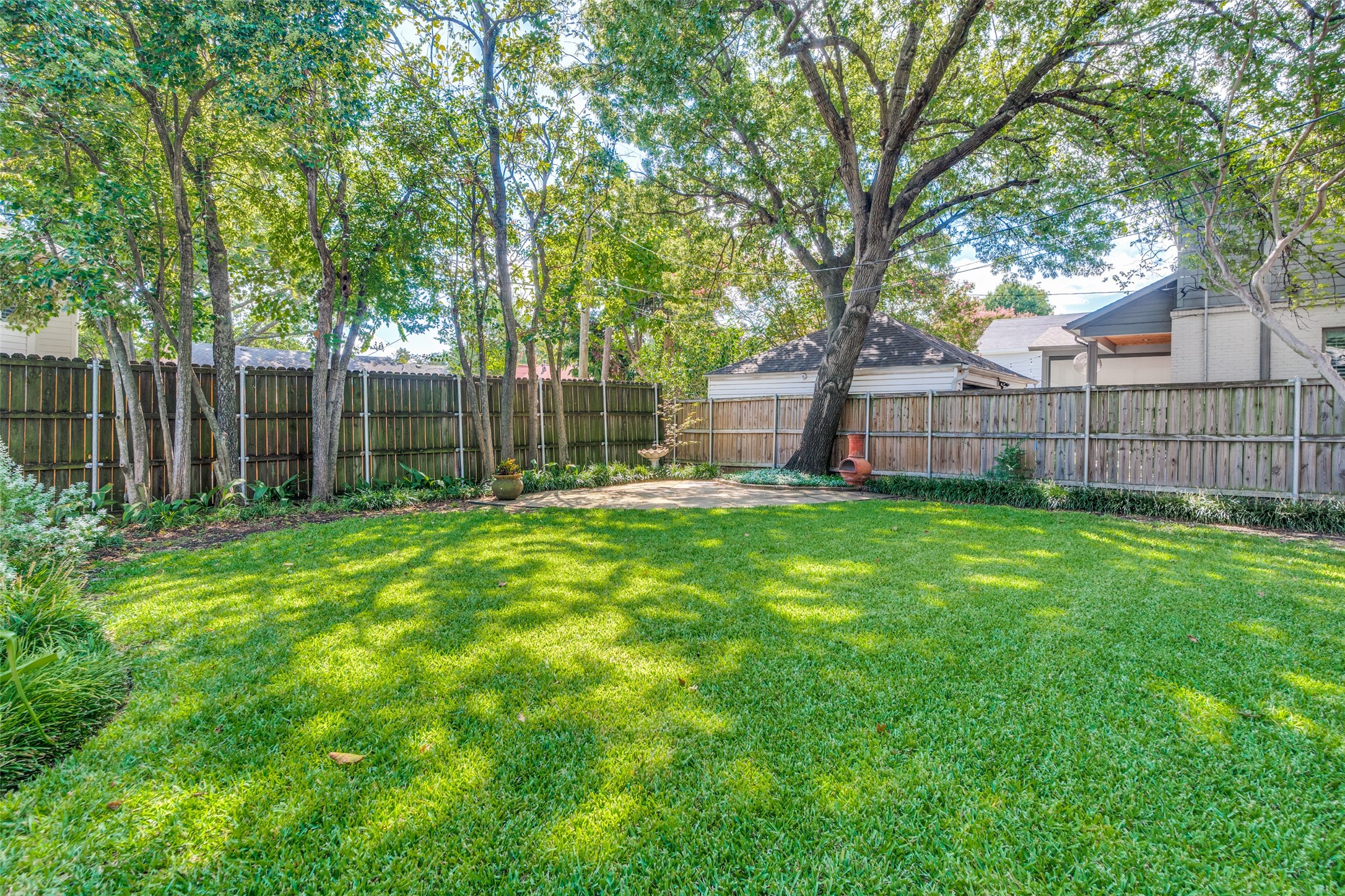 6140 Kenwood Avenue Dallas TX 75214