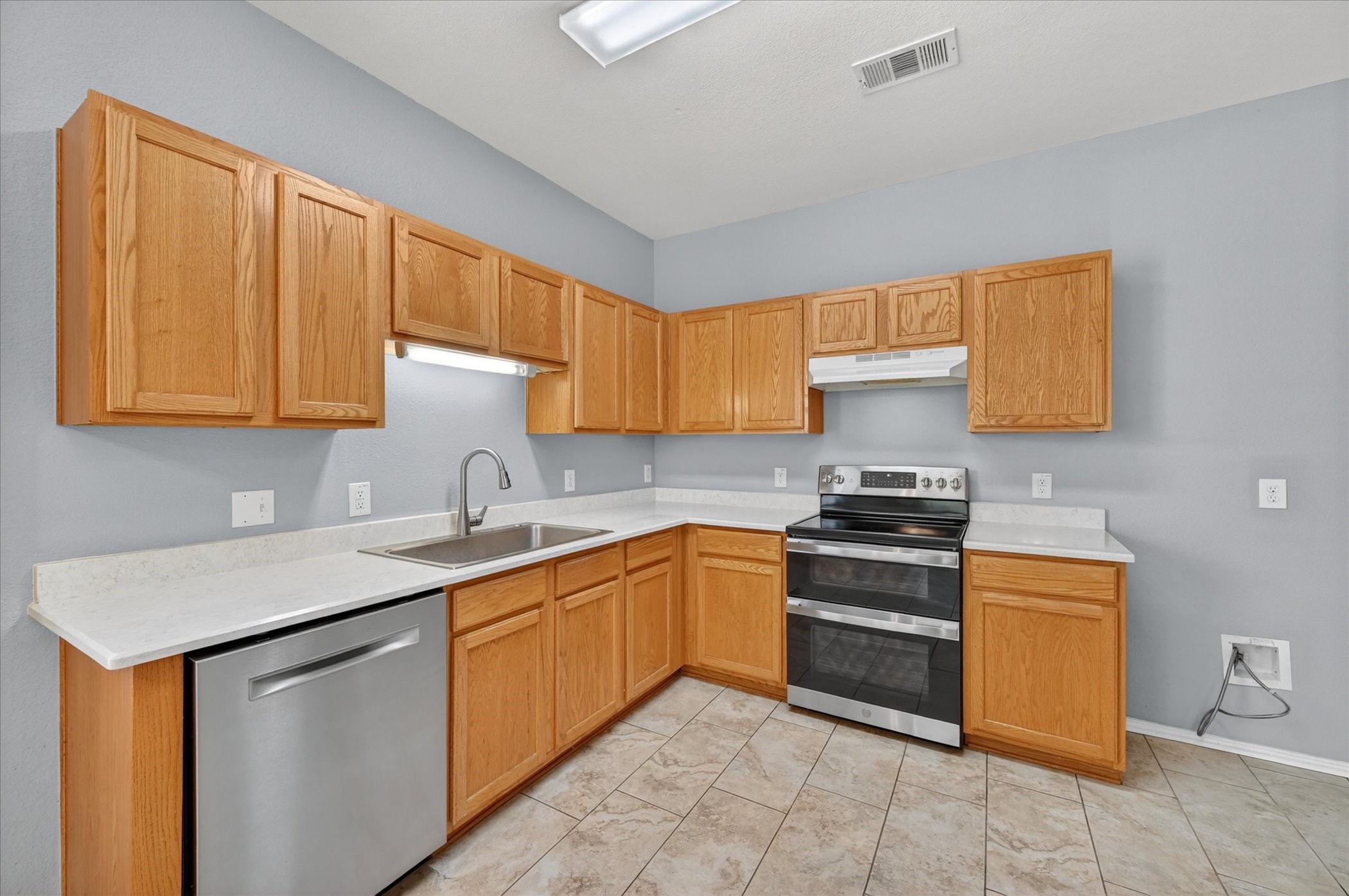 5961 Bridal Trail Fort Worth TX 76179