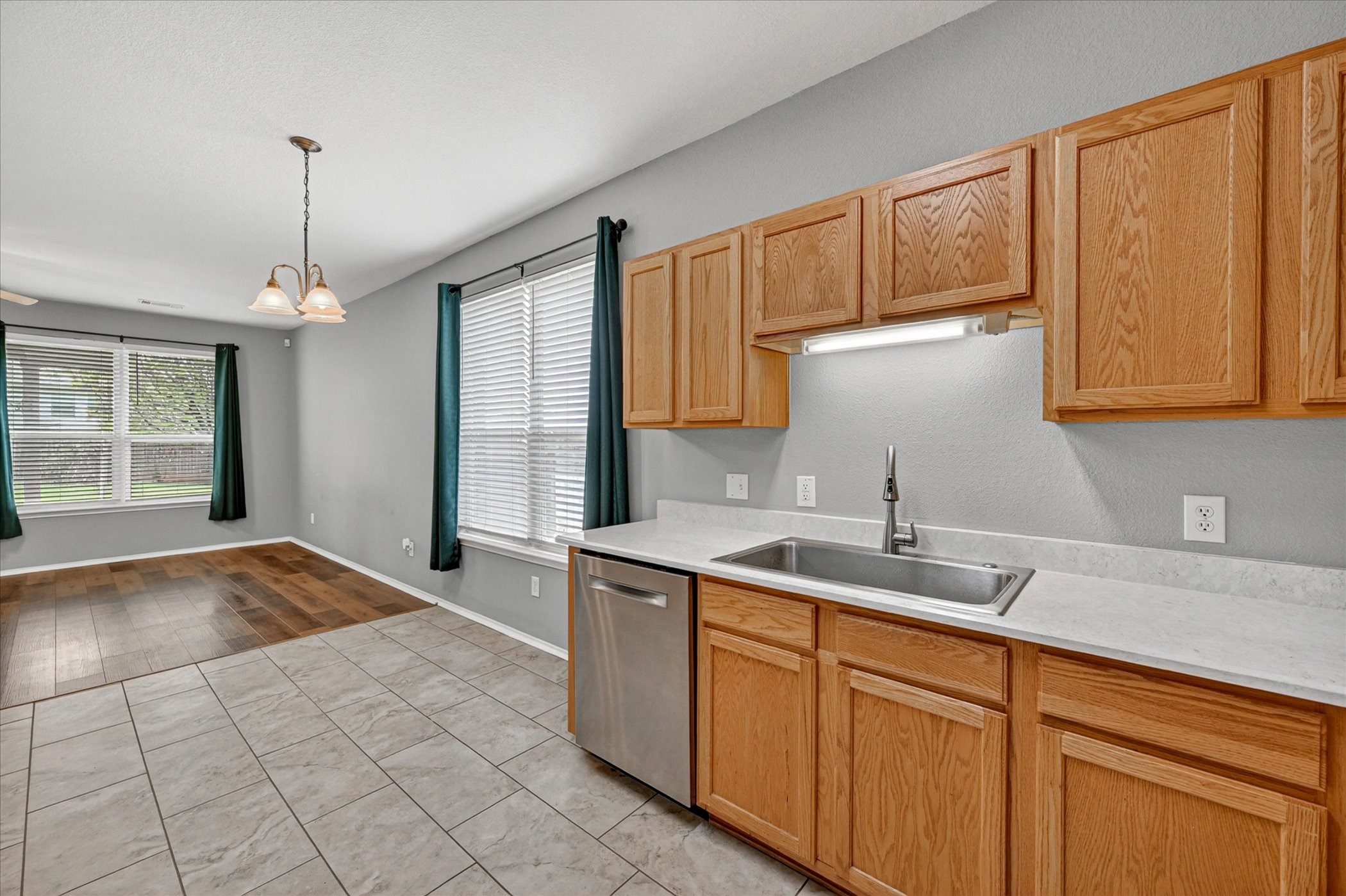 5961 Bridal Trail Fort Worth TX 76179