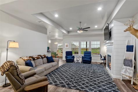 141 Walnut Street Paradise TX 76073