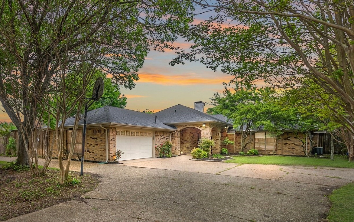 3520 Kingsbridge Drive Plano TX 75075