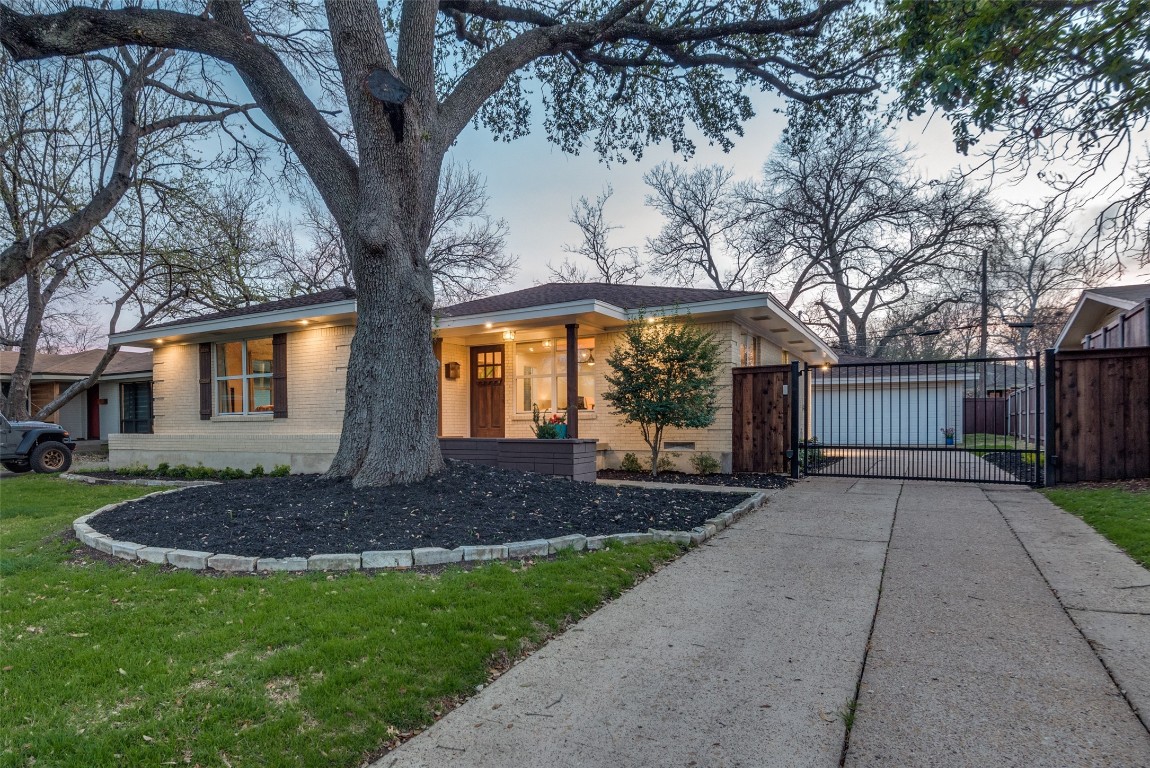 7306 Wake Forrest Drive Dallas TX 75214