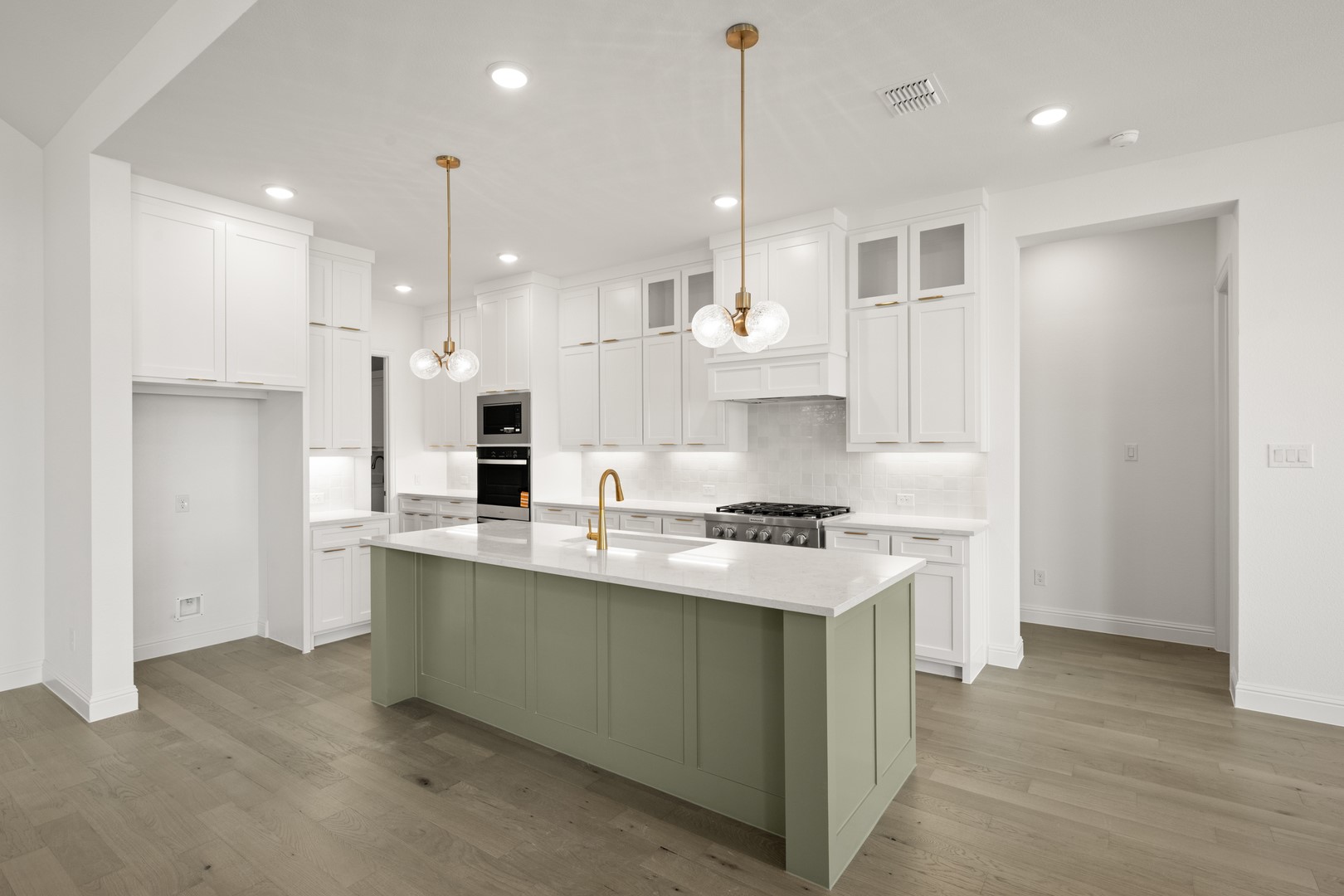 1608 Rolling Oaks Drive Fort Worth TX 76008