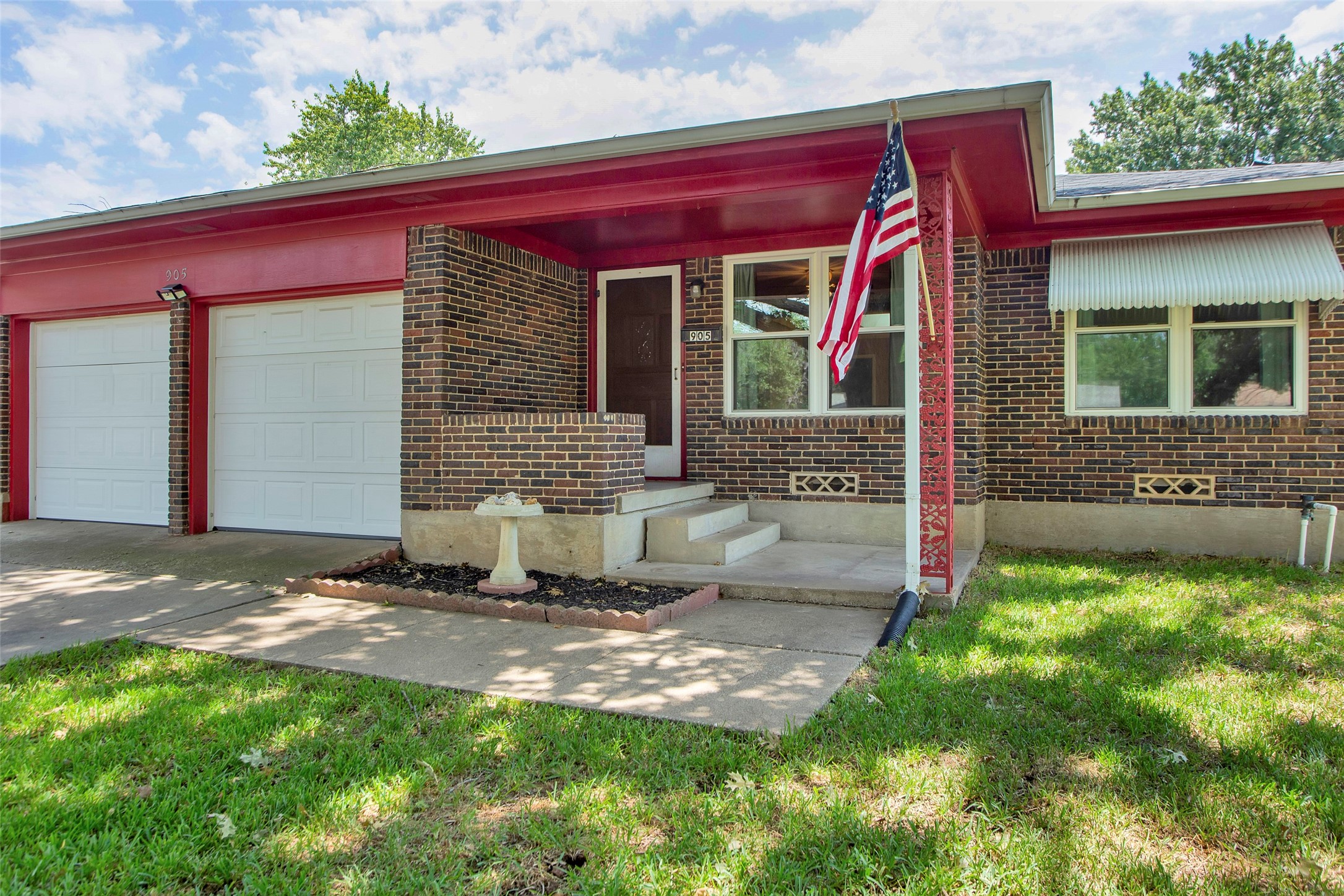905 S Andrews Avenue Sherman TX 75090